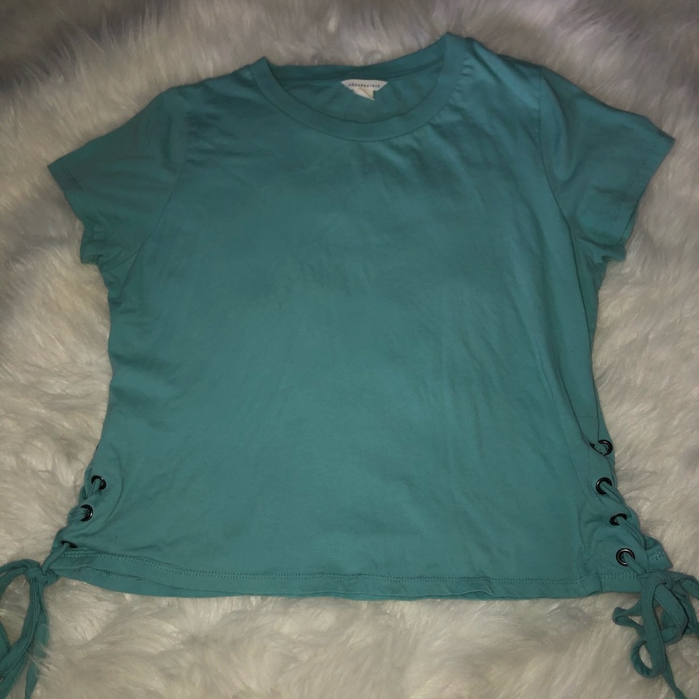 Aeropostale Short Sleeve Crop Top Size Large